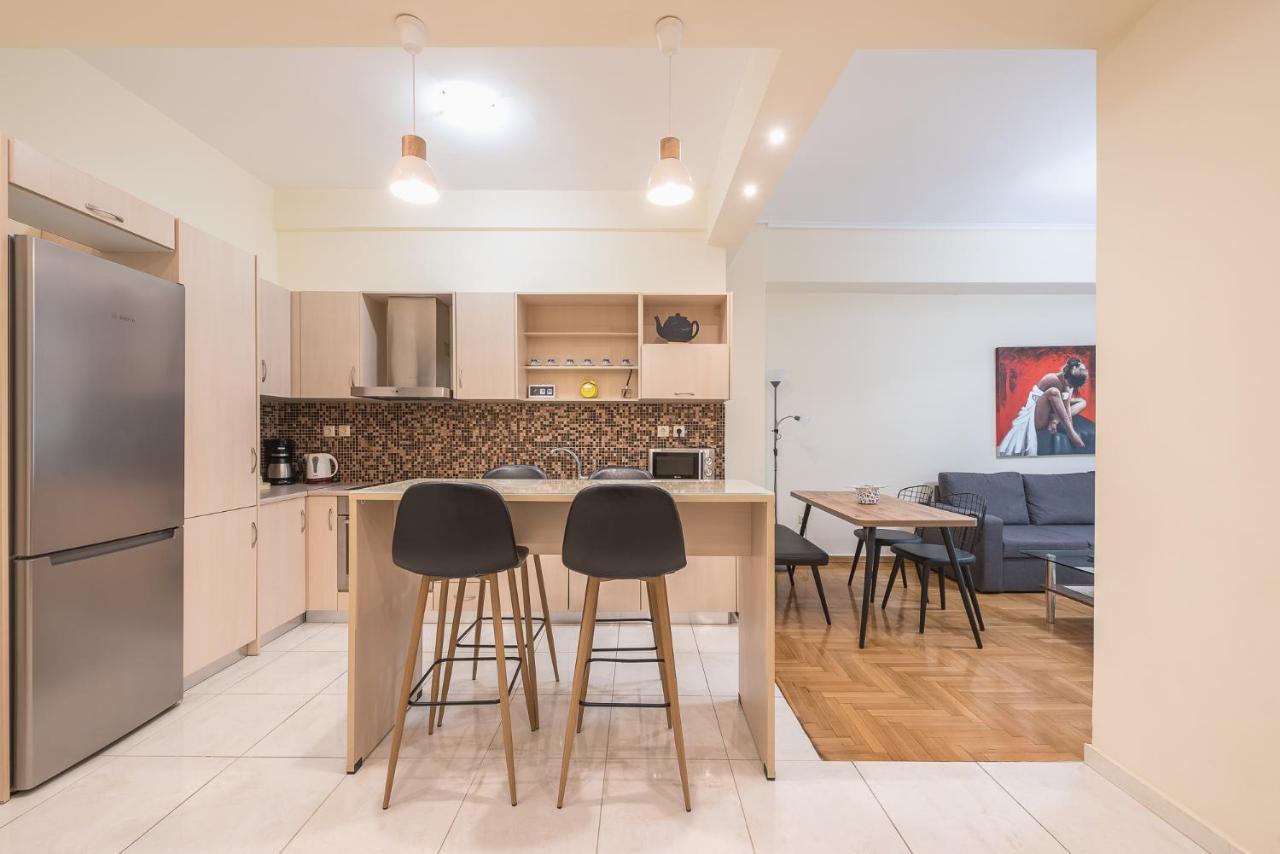 Elegant Home In Quiet Street By Cloudkeys Aten Exteriör bild